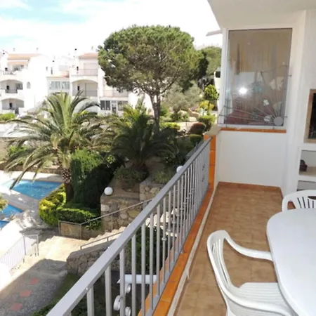 Pretty With Balcony Apartment *