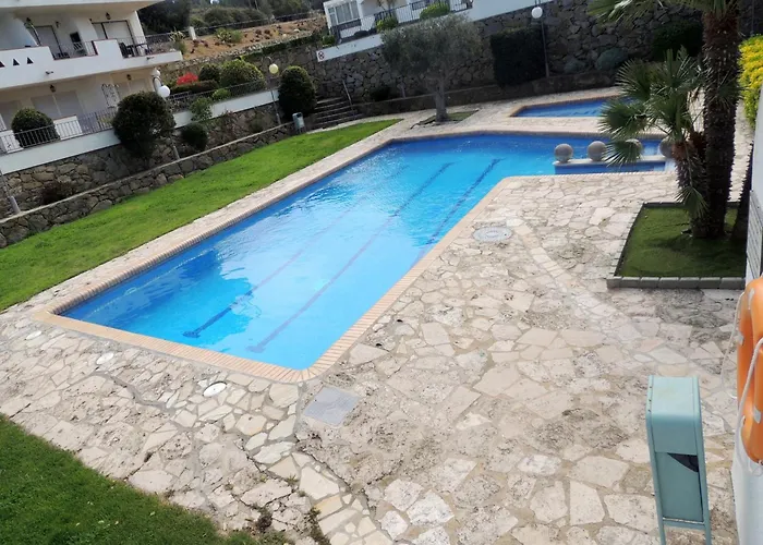Near With Pool Διαμέρισμα