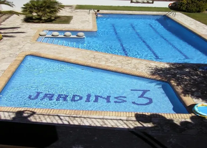 Διαμέρισμα Near With Pool *
