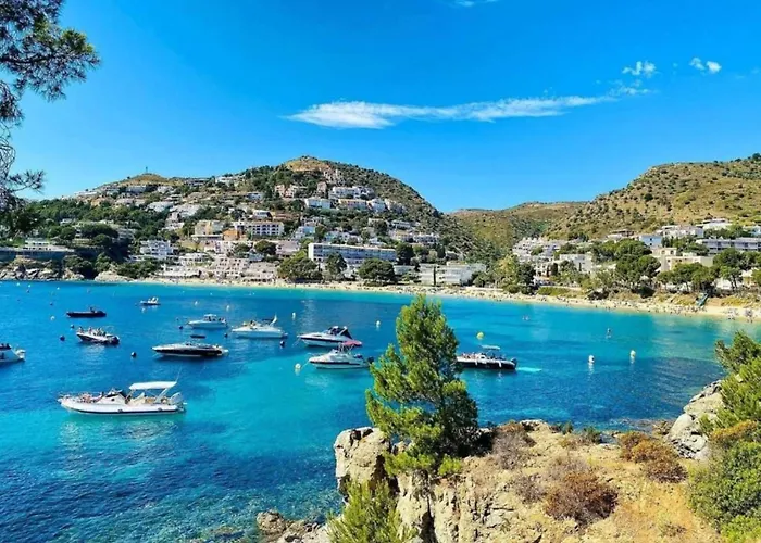 Near With Pool * Ρόζες